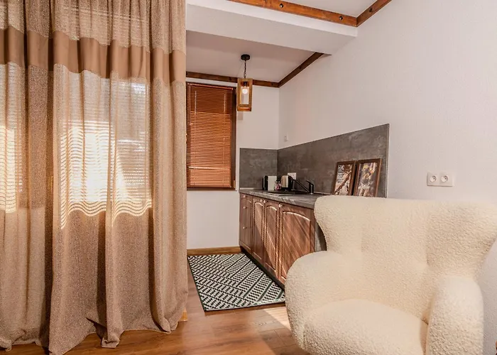 арт къща лъка * Shiroka Lŭka